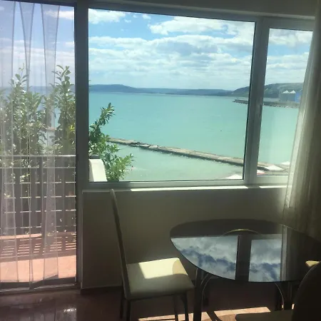 Hotel Oasis - Access Balcic