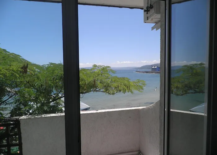 Oasis - Access 3* بالشيك