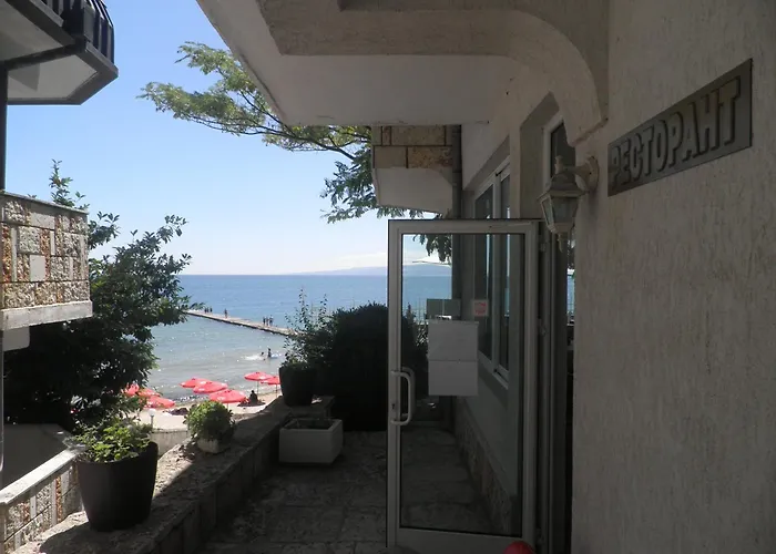 Oasis - Access Hotel Baltschik